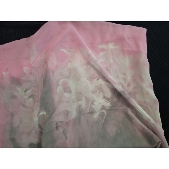 Scarf - Picture 2 of 2